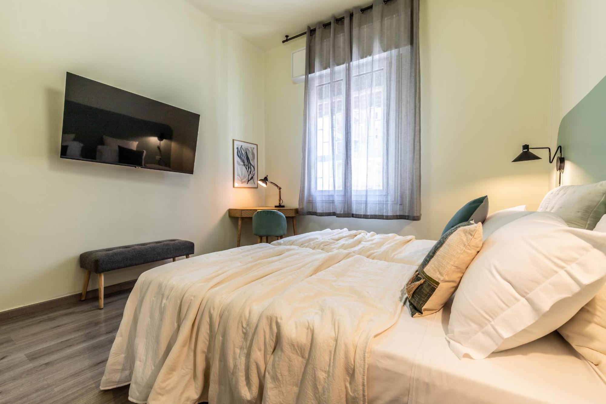Housmart Emilia Levante 98 Болоня Екстериор снимка